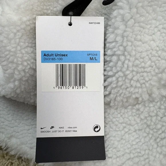 Nike NWT Reversible Bucket Hat Adult Unisex M L Black Sherpa DV3165100 - Picture 4 of 4